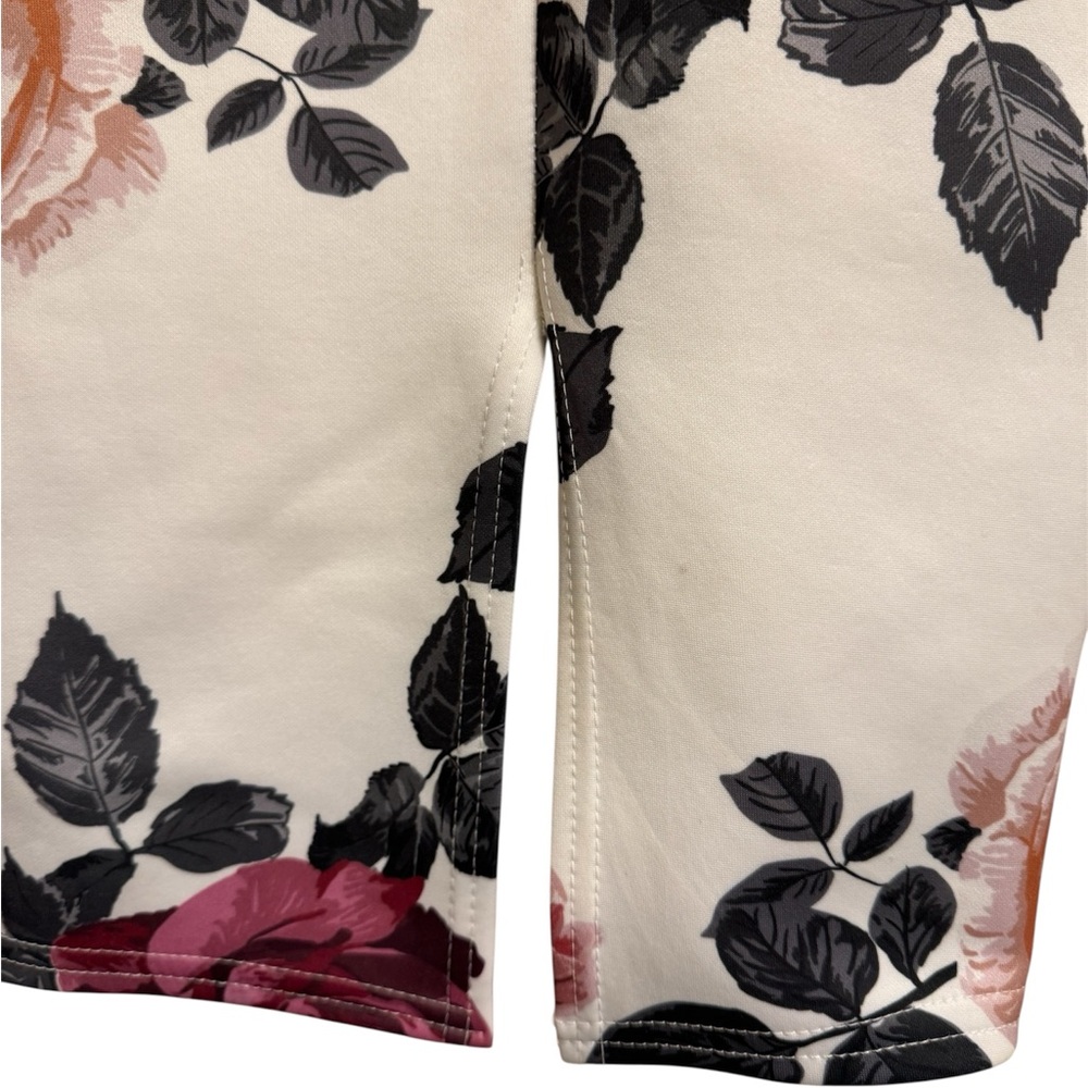 PrettyLittleThing Cream Floral Midi Dress - Picture 5 of 6